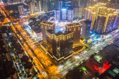 喜收金鋪，財(cái)富啟航！堅(jiān)基·春天里 - 萬象金街旺鋪盛大交樓！